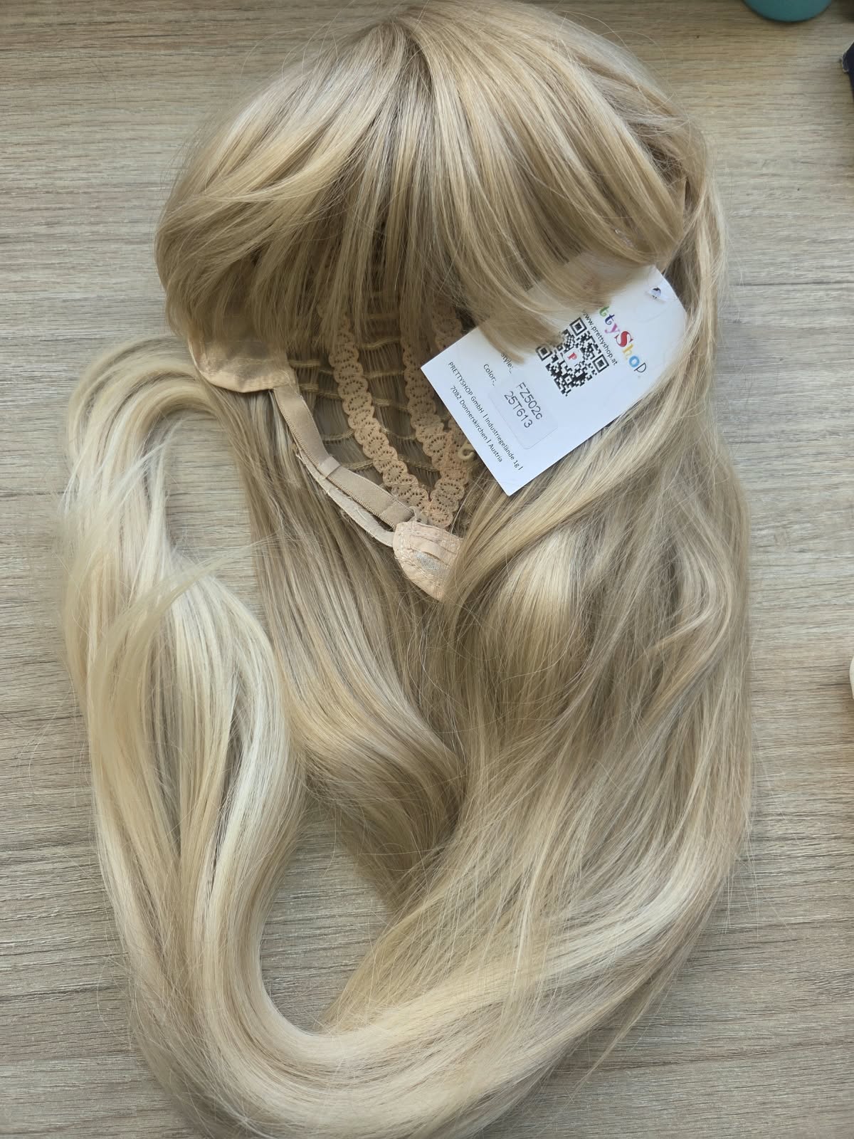 Extensiones y Pelucas sintéticas en Liquidación #7